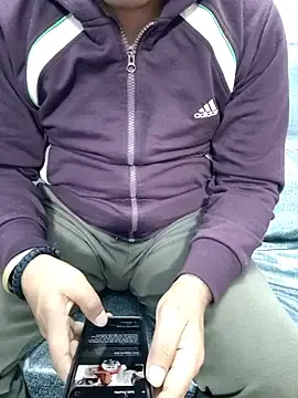 Stripchat Live Sex Cam of Virat_FatDick