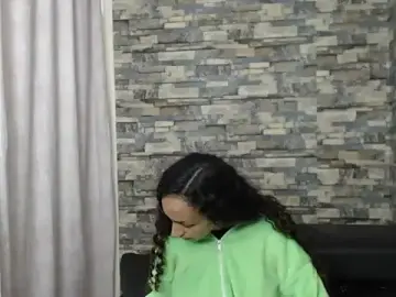 Stripchat Adult Webcam of Candys-Boobs