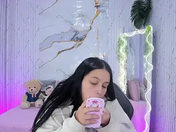 Stripchat Free Porn Cam of Canndyy_tay1