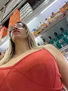 Stripchat Adult Webcams of Gatitacarlita