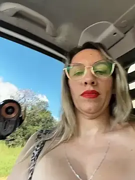 Stripchat Live Porn of Gatitacarlita