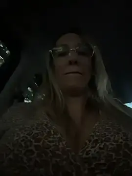 Stripchat Live Porn of Gatitacarlita