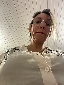 Stripchat Best live sex cam show of Gatitacarlita