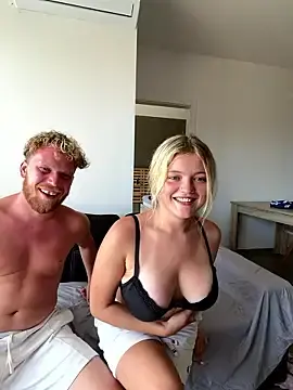 Stripchat Sex Cam of NickyGold_Official