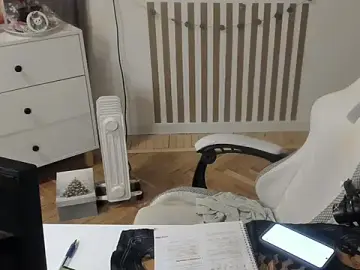 Stripchat Sex Cam of Silly__Milly