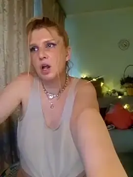 Stripchat Best Webcam of TsPostophere