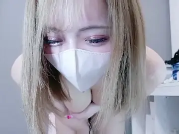 Stripchat Adult Webcam of _chanMOMO_