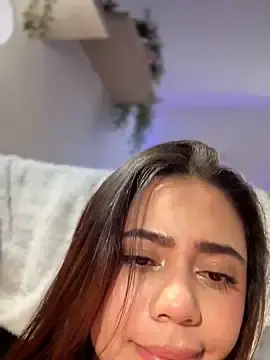 Stripchat Sex Cam of Aryrosee