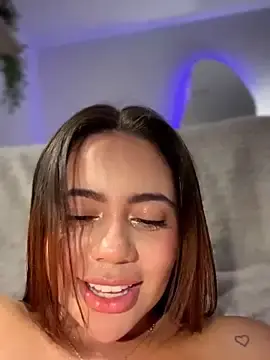 Stripchat Live Sex Cam of Aryrosee