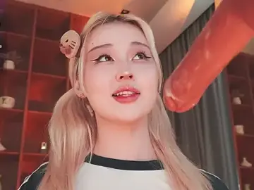 Stripchat Nude Webcam of hyun_chia