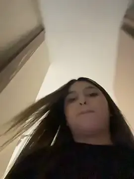 Stripchat Watch Live Sex Cams of lunablossom_