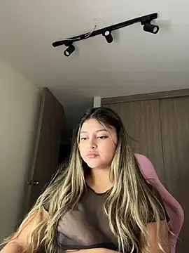 Stripchat Private Sex Chat of lunablossom_