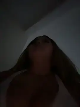 Stripchat Live Porn of lunablossom_