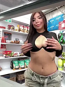 Stripchat Private Sex Chat of Maddy_Piink