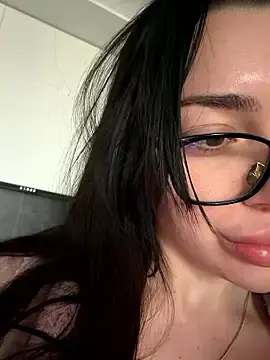 Stripchat Free Live Porn of MyaSplash