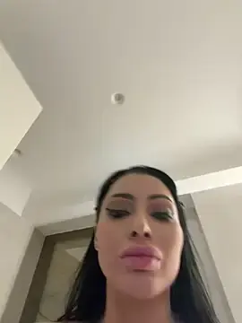 Stripchat Nude Webcam of MyaSplash