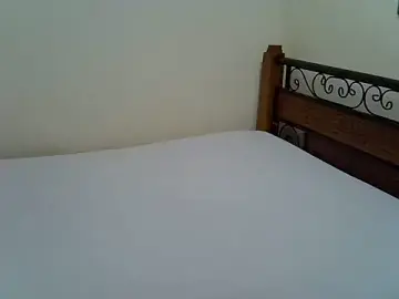 Stripchat Watch Live Sex Cams of Sweet_Bear