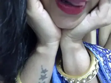 Stripchat Free Porn Cam of zoyaa-sexy