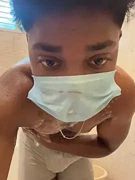 Stripchat Free Porn Cam of SensualStar69