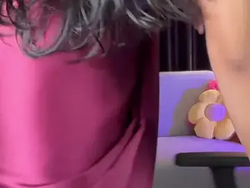 Stripchat Watch Live Sex Cams of Wow-nisha