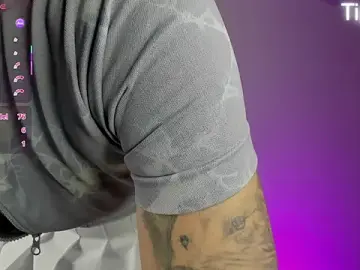 Stripchat Live Porn of april_dumont