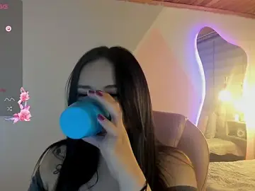 Stripchat Adult Webcam of cristal__hot_1