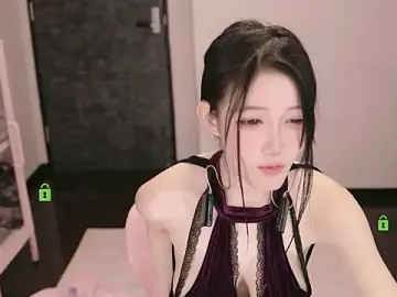 Stripchat Sex Cam of nide_xiaogou