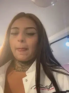 Stripchat Nude Webcam of EmilyMoore_Pink