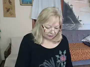 Stripchat Best live sex cam show of EvelynLoveShy