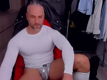 Stripchat Watch Live Sex Cams of MarisMuscle