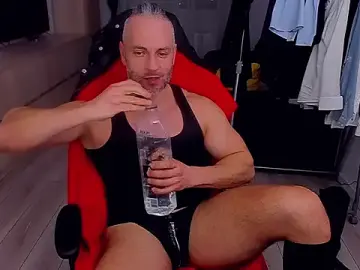 Stripchat Free Live Porn of MarisMuscle