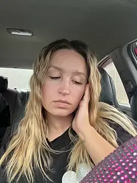 Stripchat Live Porn of StasyWood