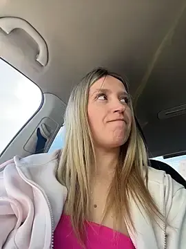 Stripchat Sex Cam of StasyWood