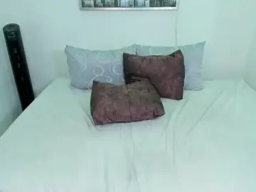 Stripchat Sex Cam of lau_miller