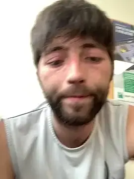 Stripchat Live Sex Cam of GuillaumebeauZizi
