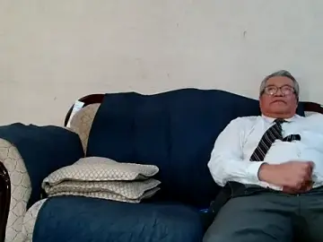Stripchat Live Sex Cam of Kia_mx