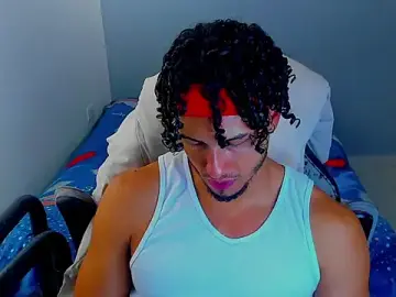 Stripchat Nude Webcam of Kris_Khalifa69