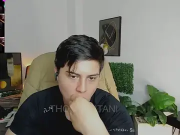 Stripchat Live Sex Cam of Thom_Ohtani