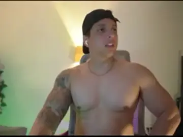 Stripchat Live Porn of appolo_allen