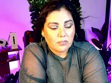 Stripchat Free Porn Cam of AndreaKinky