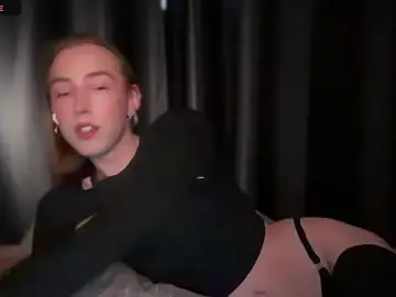Stripchat Private Sex Chat of Avril_Pearly_