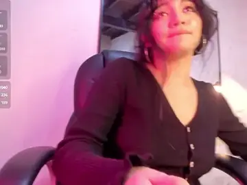 Stripchat Live Sex Cam of Darky_Doll