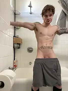 Stripchat Free Porn Cam of King_Kev_