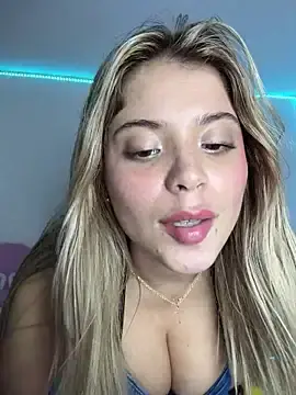 Stripchat Sex Cam of _Alicee_1