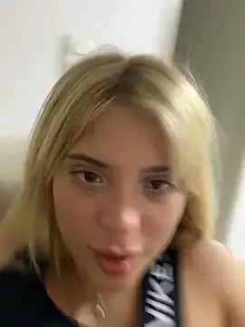 Stripchat Live Sex Cam of _Alicee_1