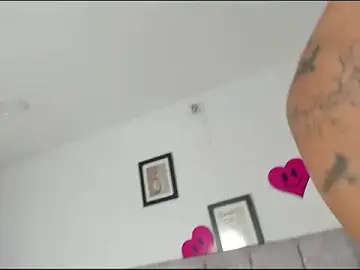 Stripchat Live Porn of sweet_rose72