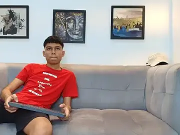 Stripchat Watch Live Sex Cams of HORNY_PRETTY