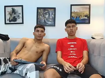 Stripchat Free Live Porn of HORNY_PRETTY