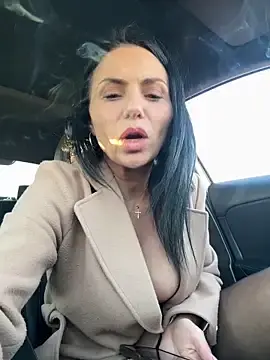 Stripchat Free Live Porn of KimKelly13