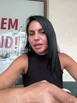 Stripchat Free Porn Cam of KimKelly13